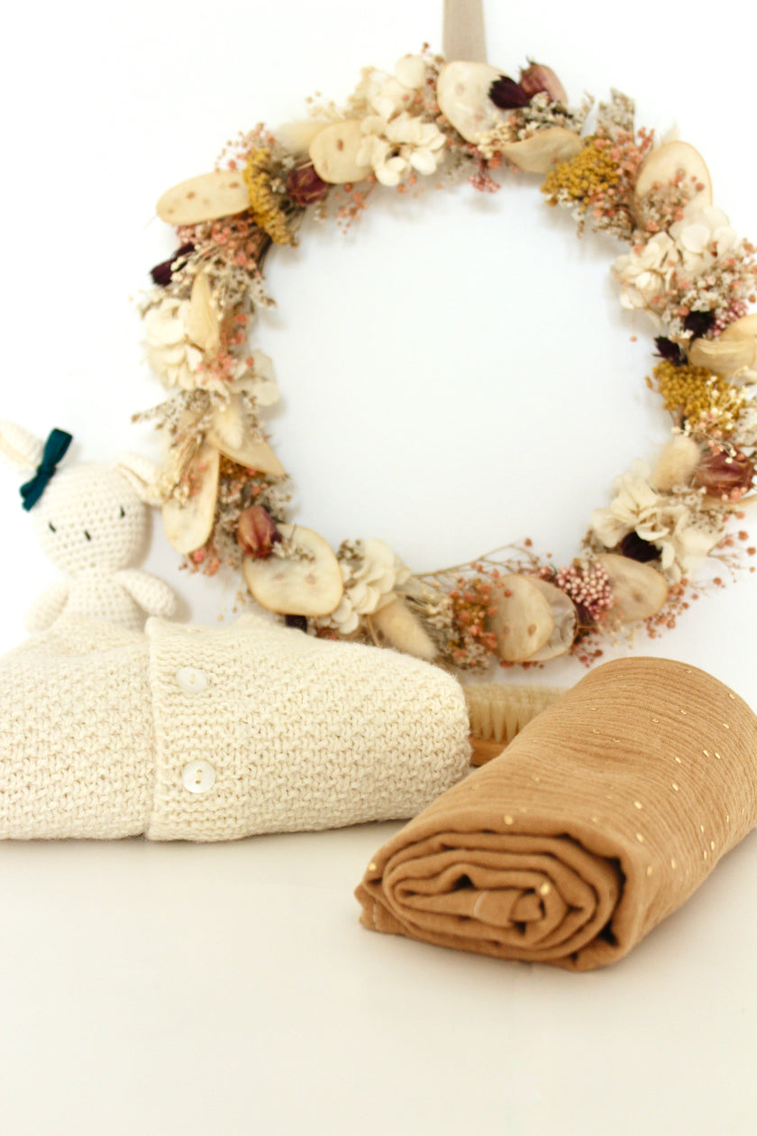 lange grand format pour bébé en gaze de coton couleur camel création made in France 