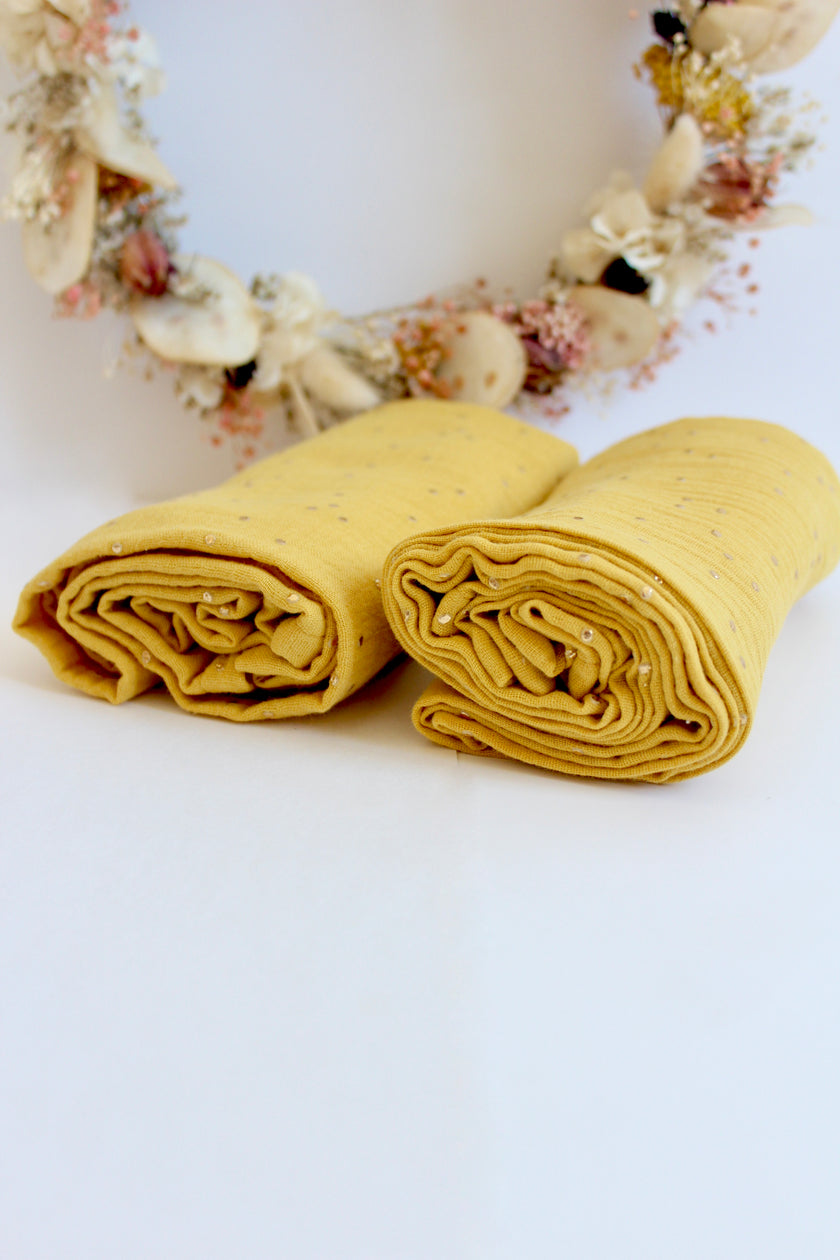 lange grand format gaze de coton moutarde avec petits pois dorés