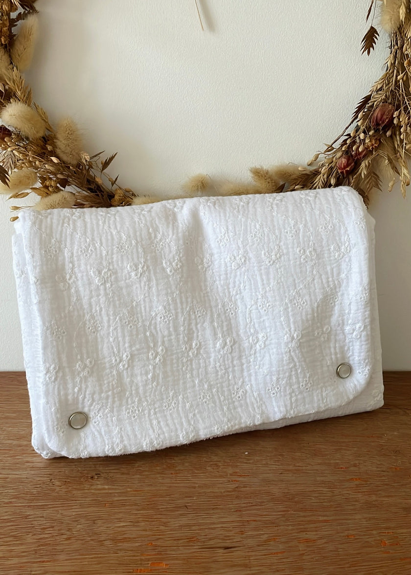 Tapis à langer nomade blanc