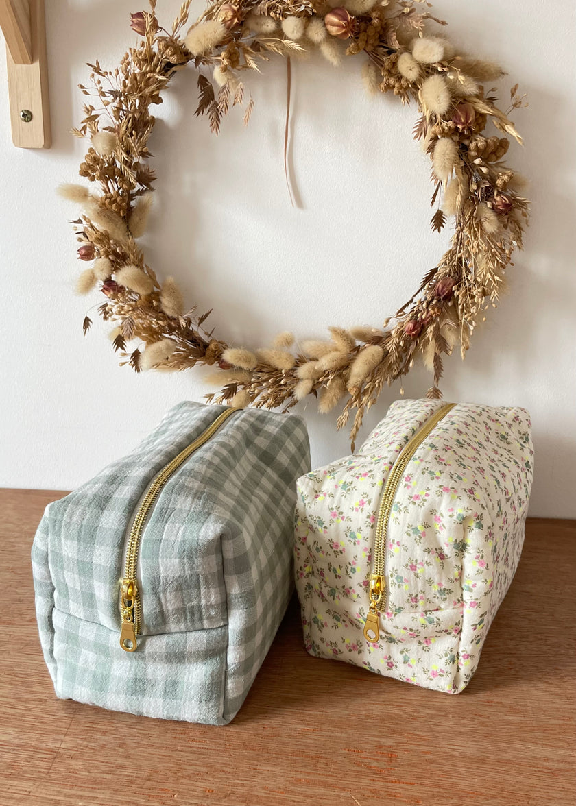 trousse de voyage à gros carreaux vert